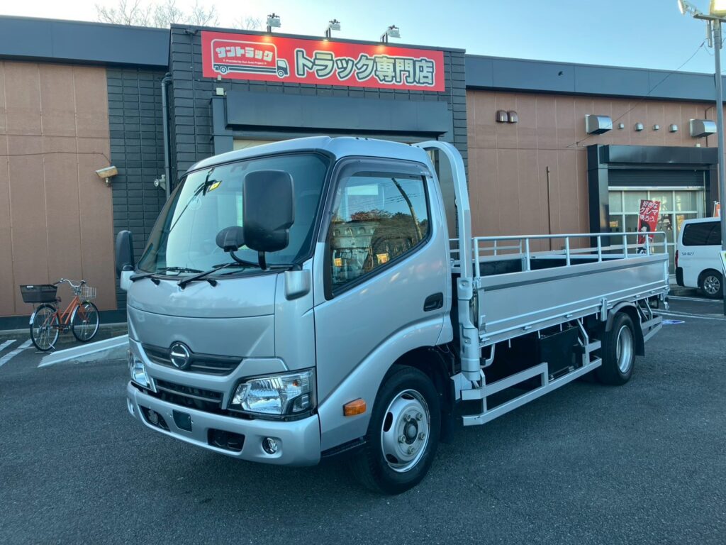 日野 デュトロ 平ボディ