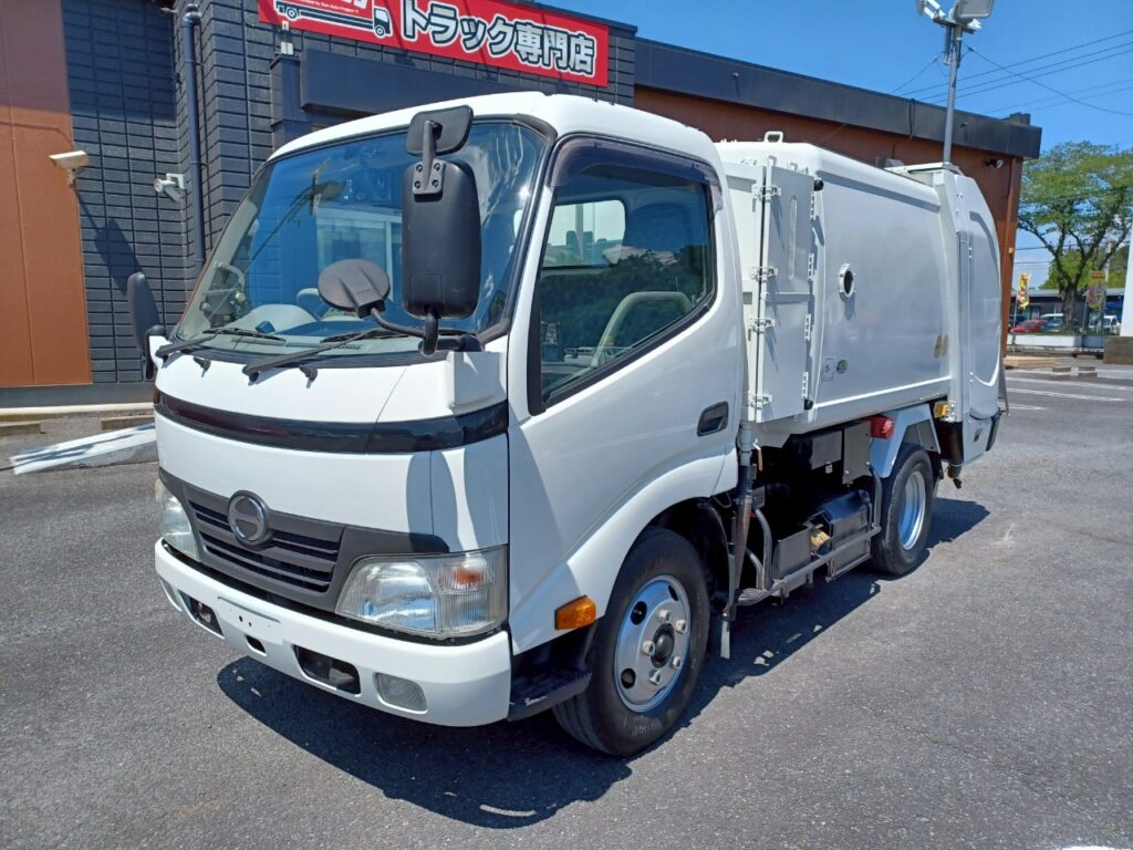 日野 デュトロ パッカー車