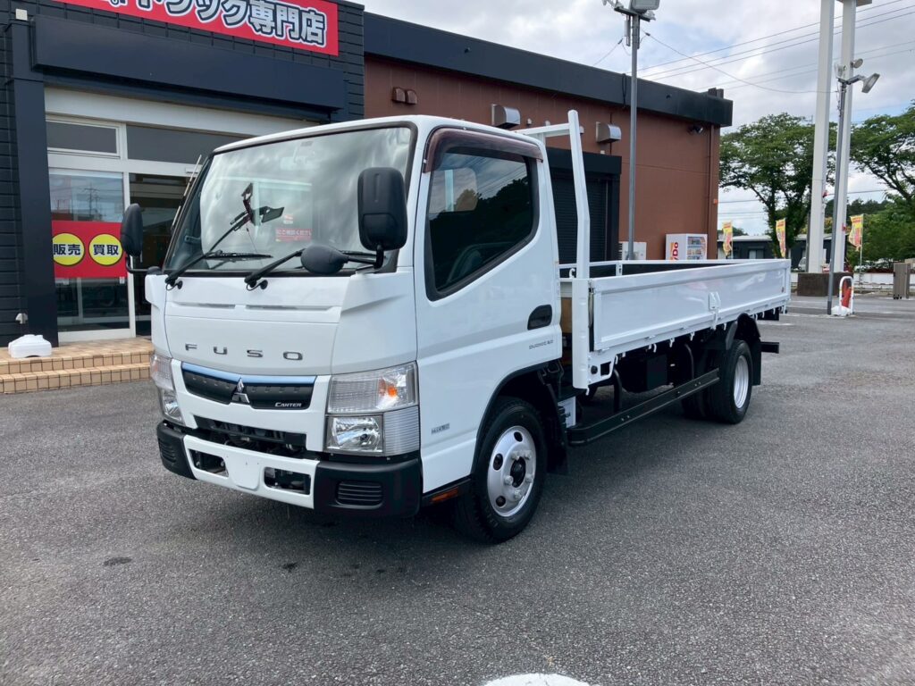 三菱 キャンター 平ボディ