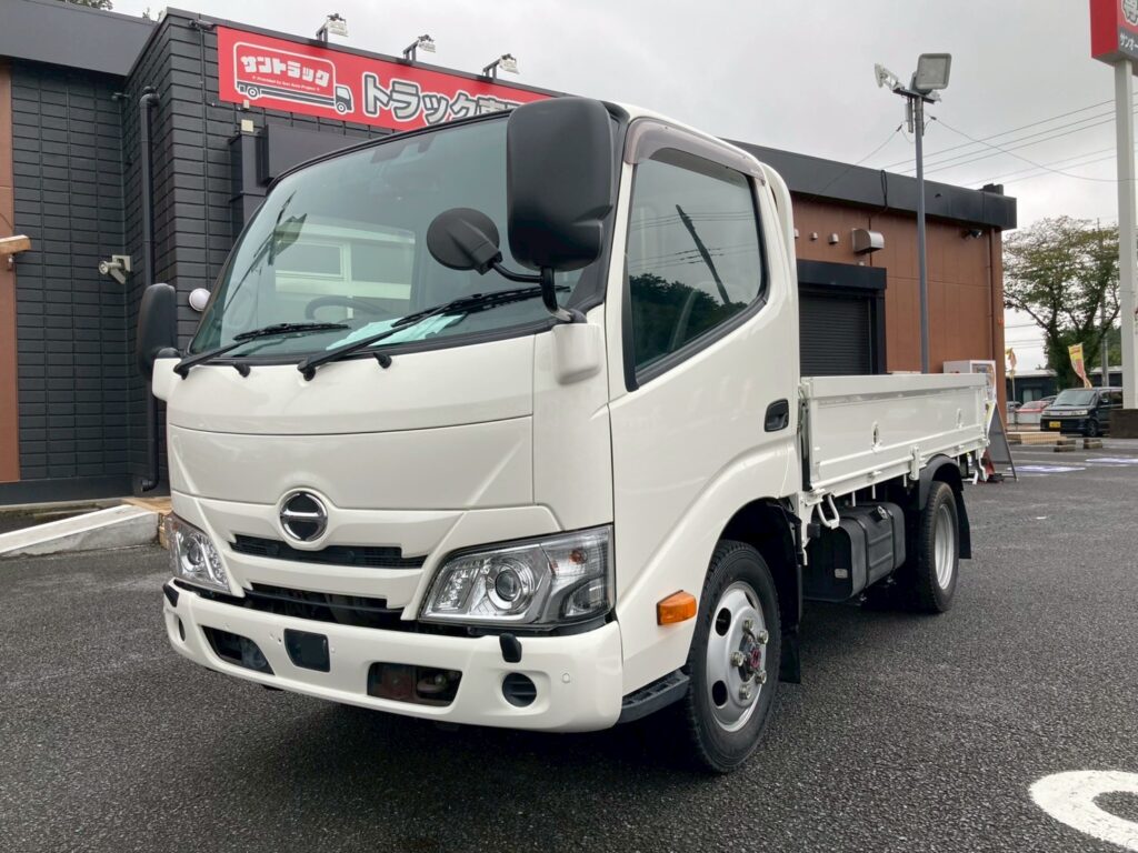 日野 デュトロ 平ボディ