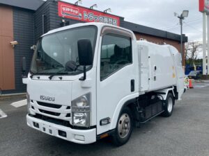 いすゞ エルフ  パッカー車