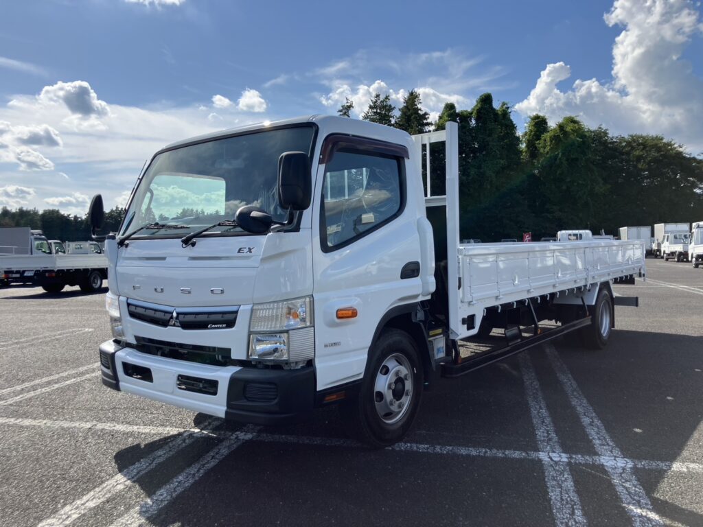 三菱 キャンター 平ボディ