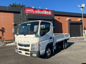 三菱 キャンター  平ボディ