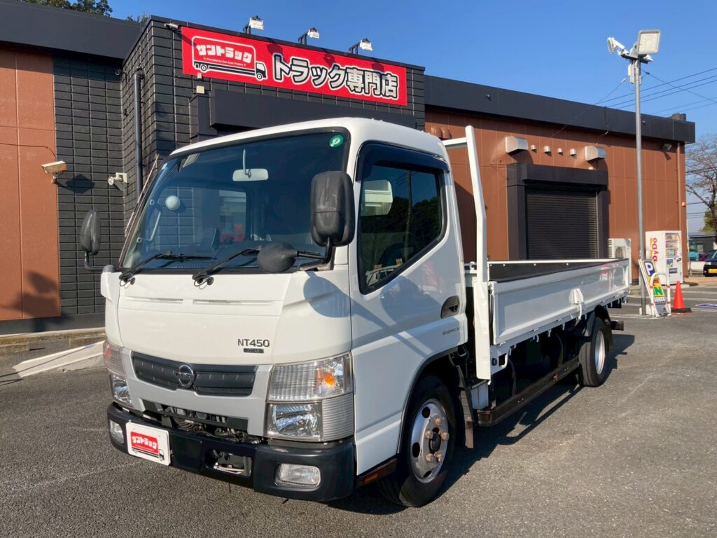 ニッサン アトラス 平ボディ