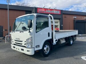 いすゞ エルフ 4.55t積 平ボディ