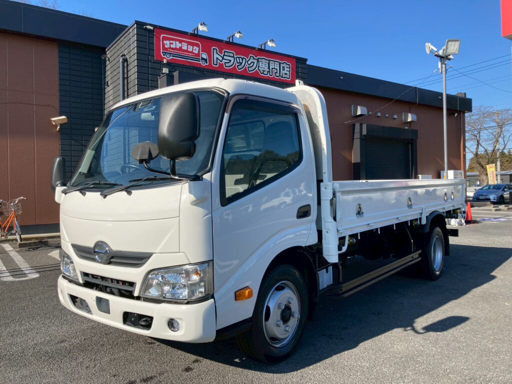 日野 デュトロ 平ボディ