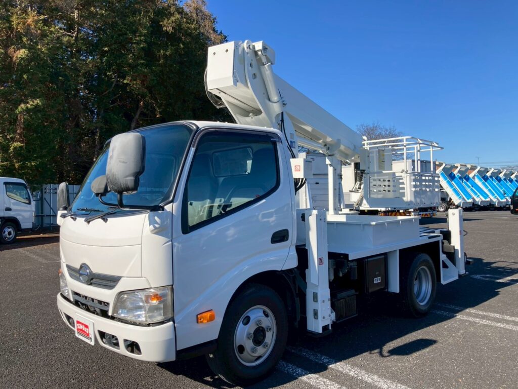 日野 デュトロ 高所作業車