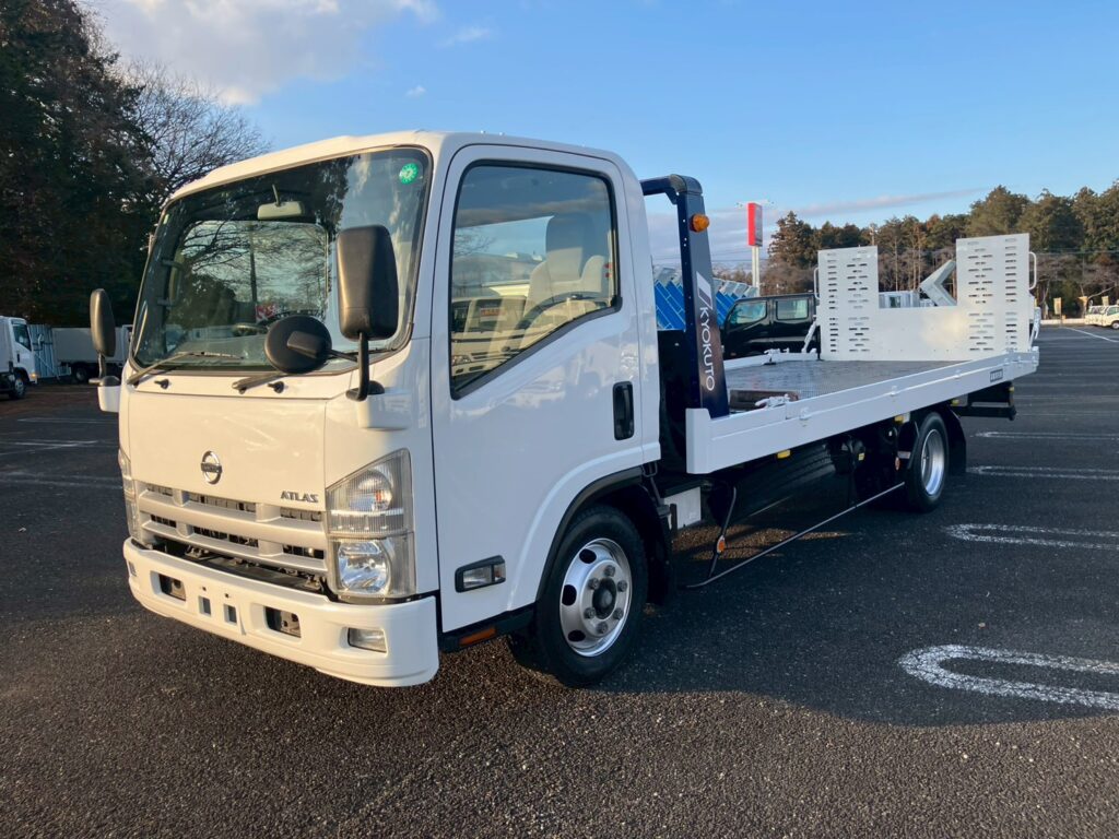 ニッサン アトラス 積載車