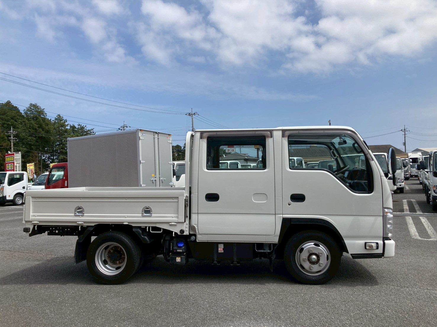 車両外観