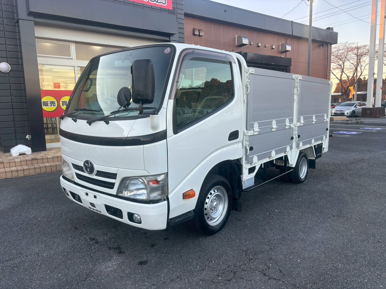 車両外観