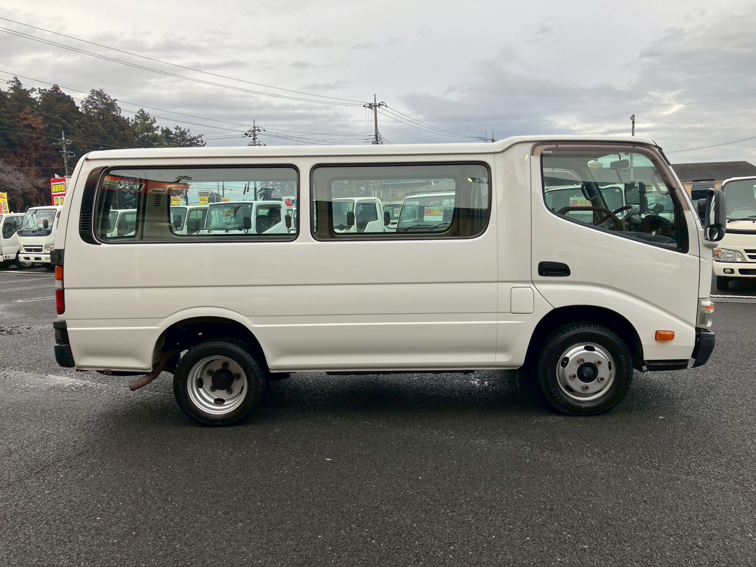 車両外観