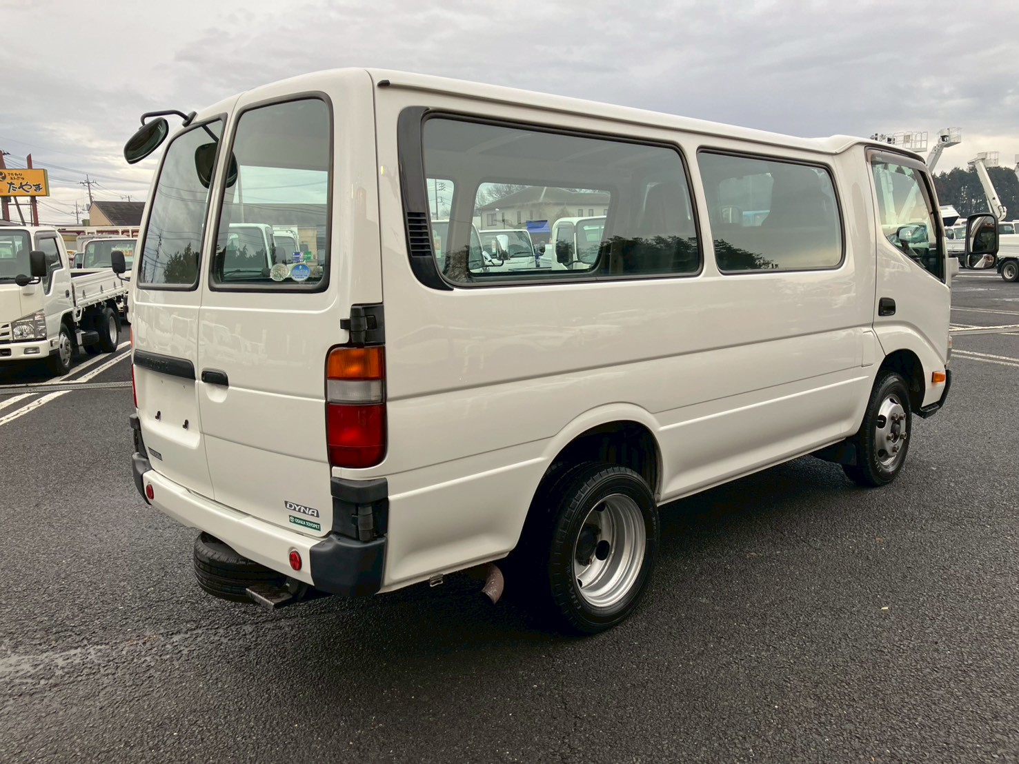 車両外観