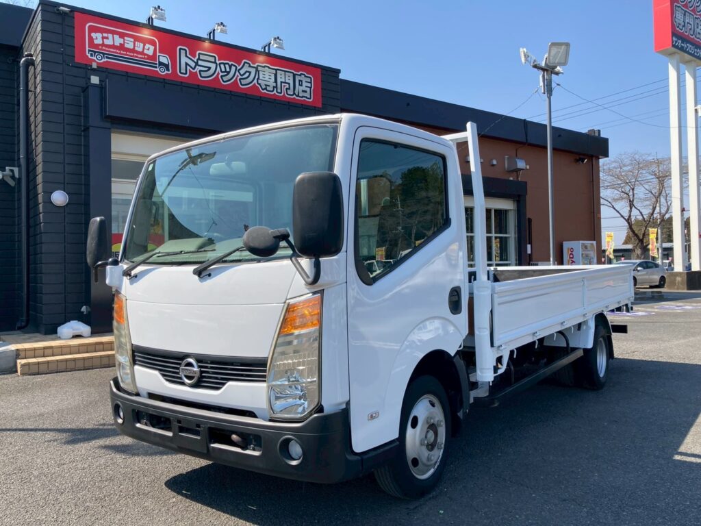 ニッサン アトラス 平ボディ