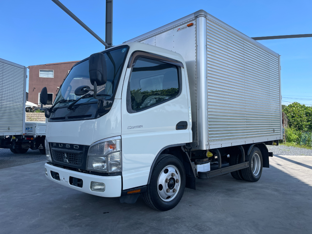 車両外観