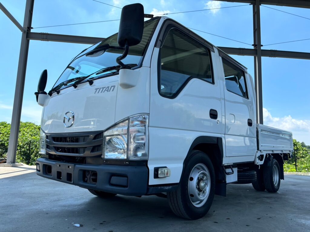 マツダ タイタン Wキャブ