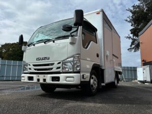 いすゞ エルフ  バン