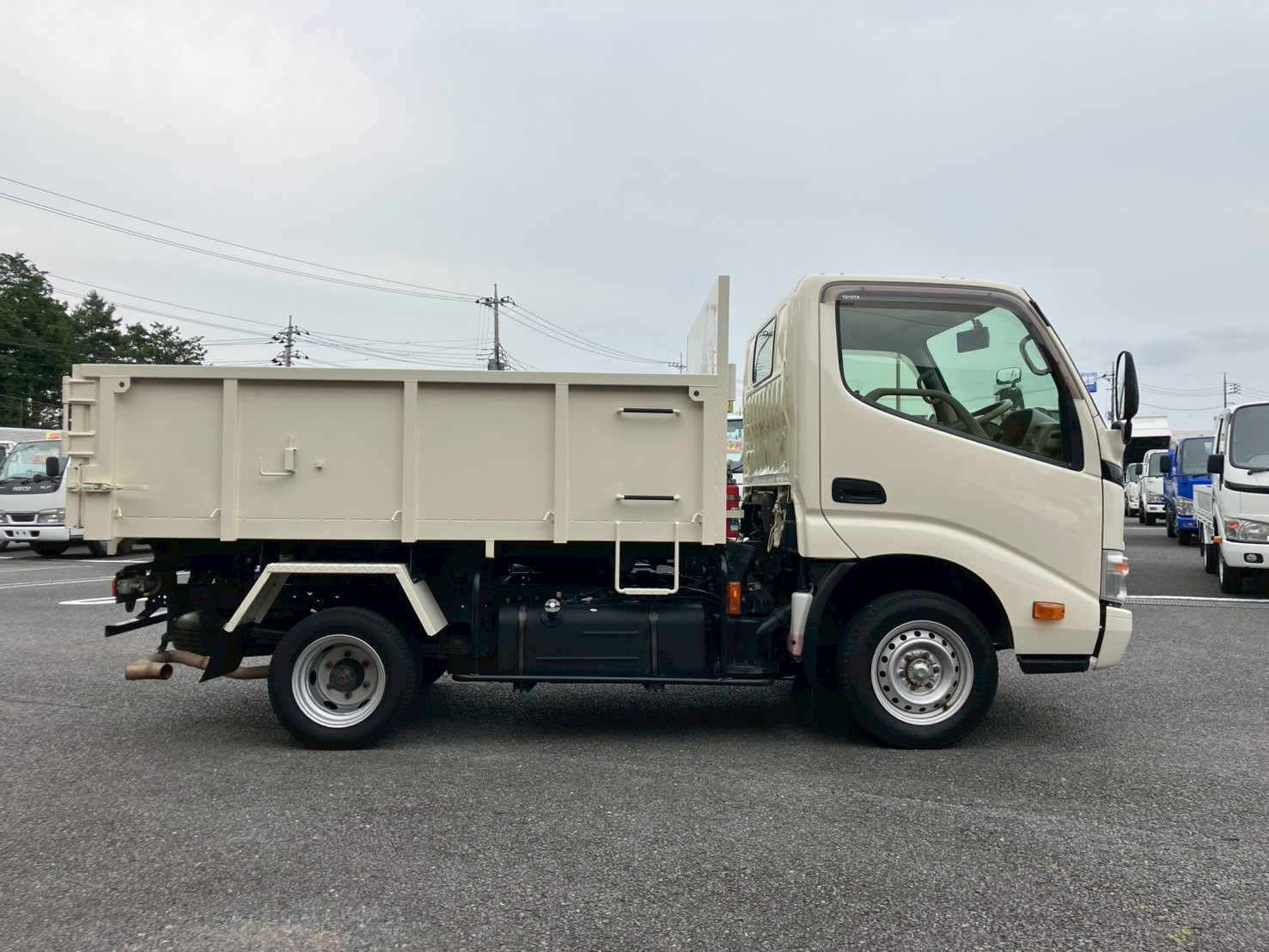 車両外観