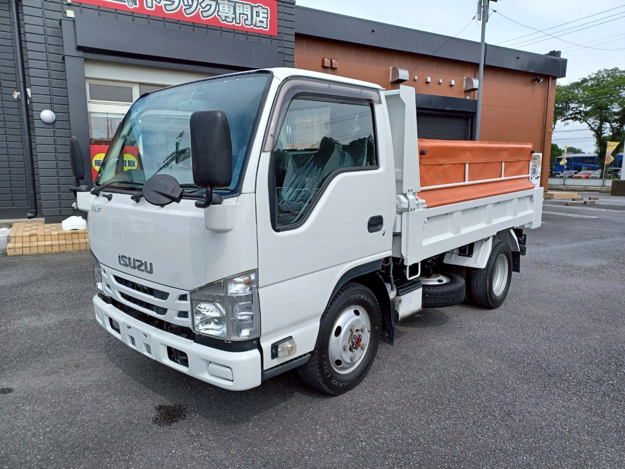車両外観