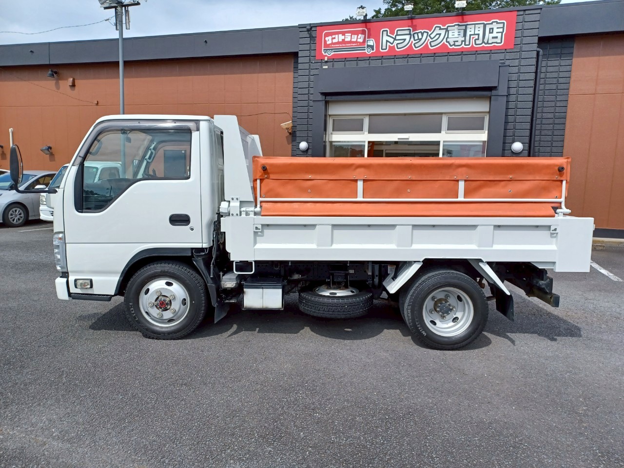 車両外観