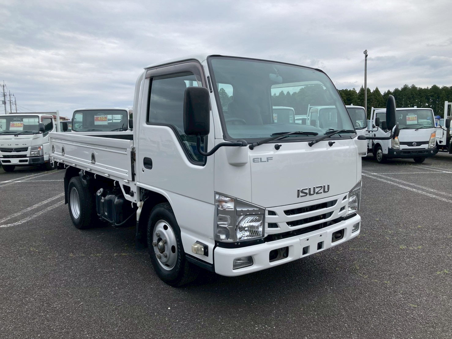 車両外観