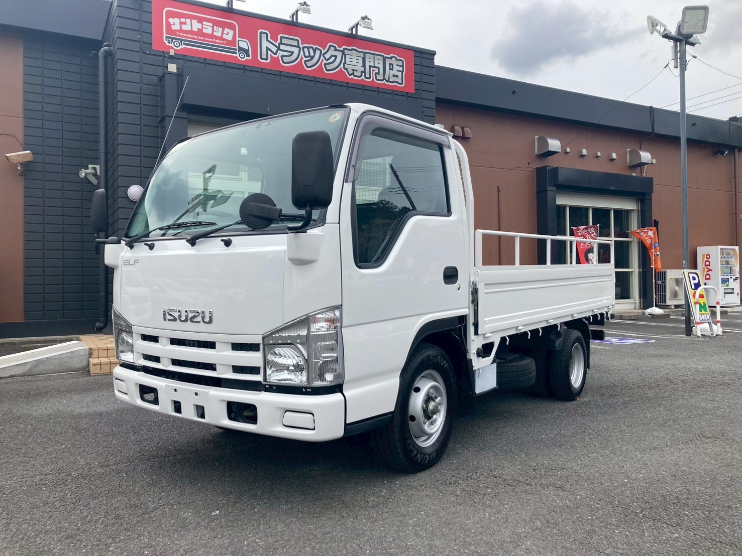 車両外観