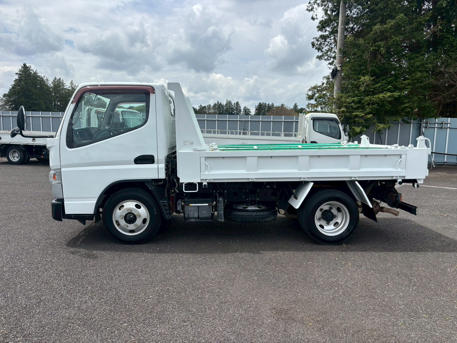 車両外観