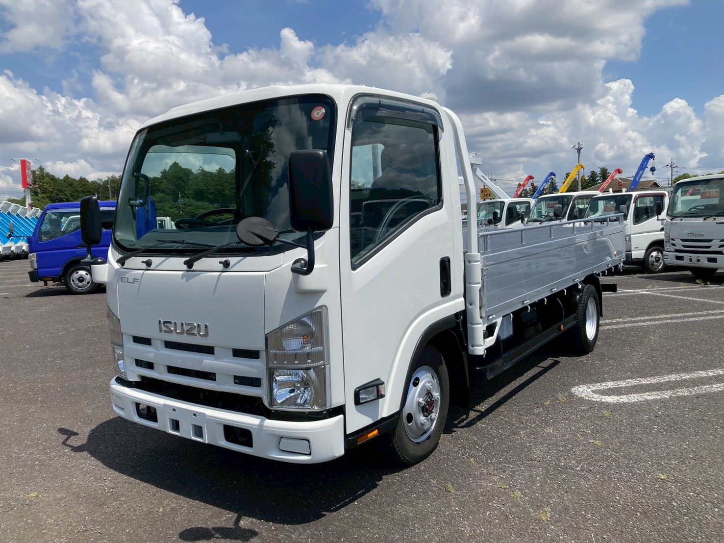車両外観