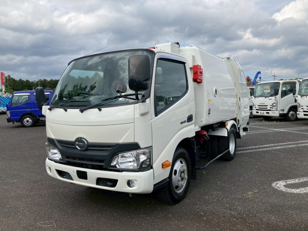 パッカー車　4.2立米　プレス式
