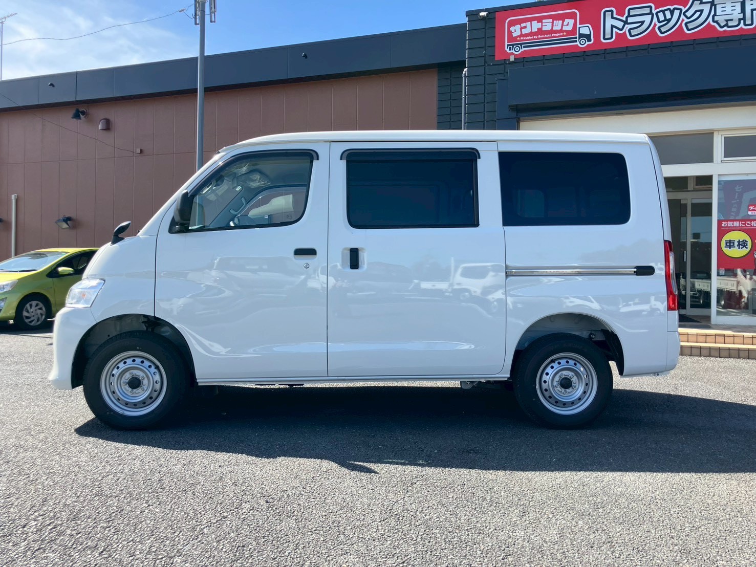 車両外観