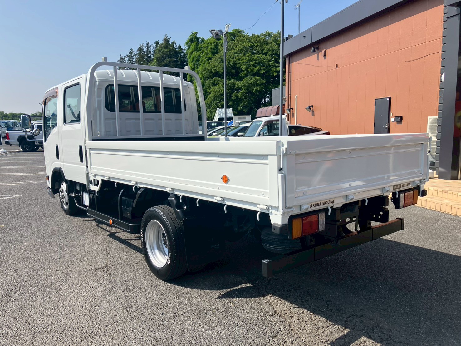 車両外観