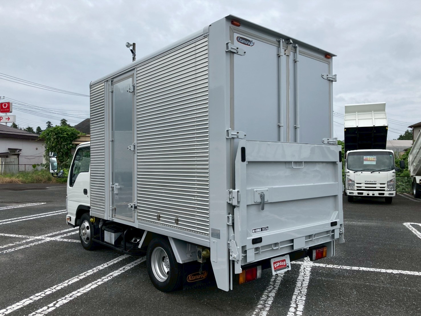 車両外観