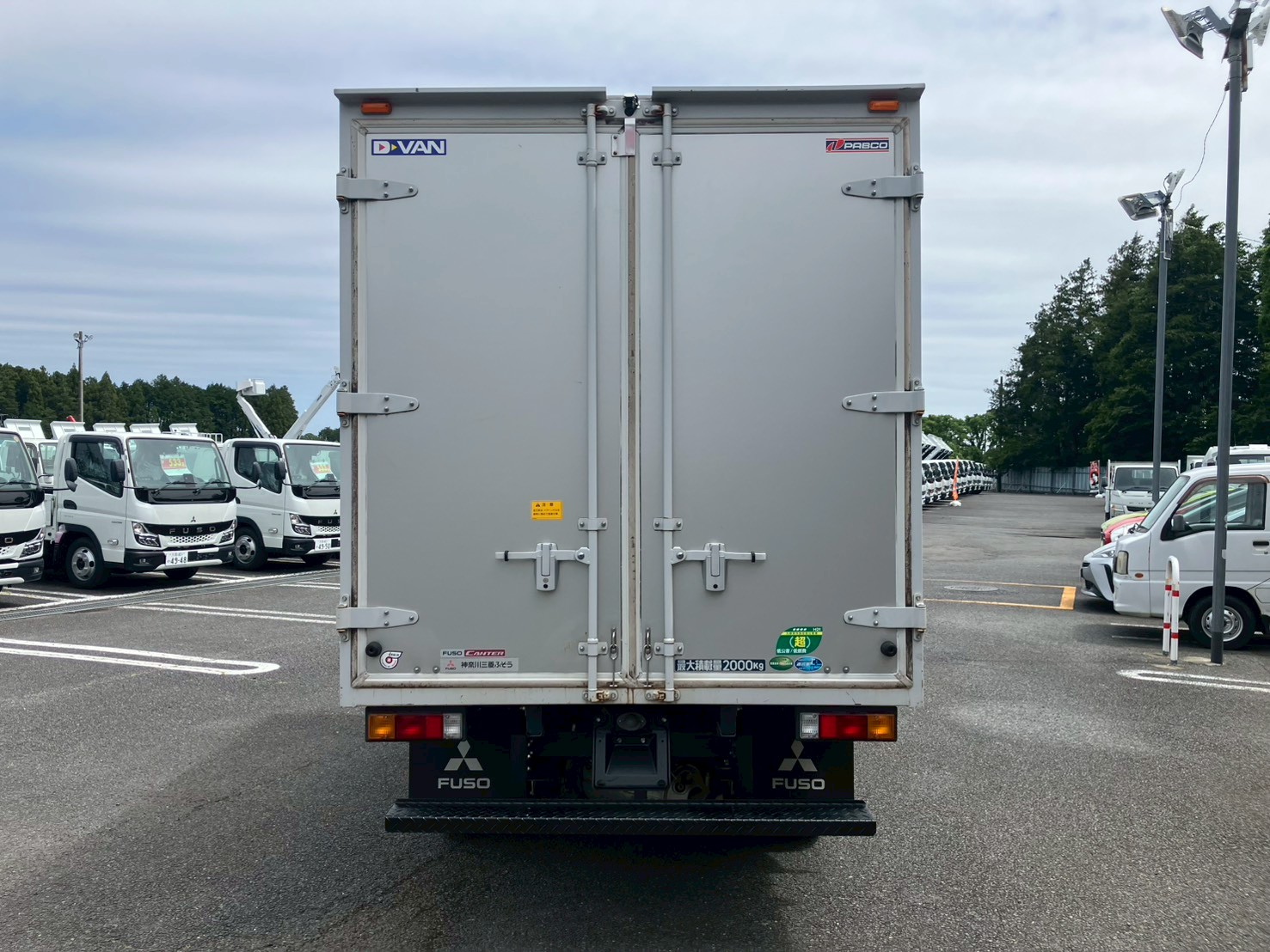 車両外観