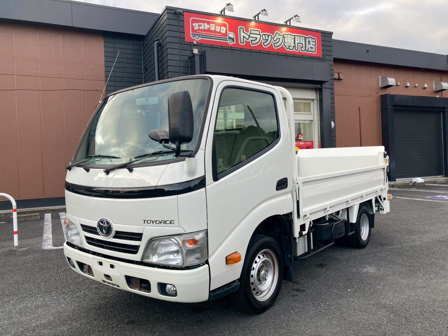 車両外観
