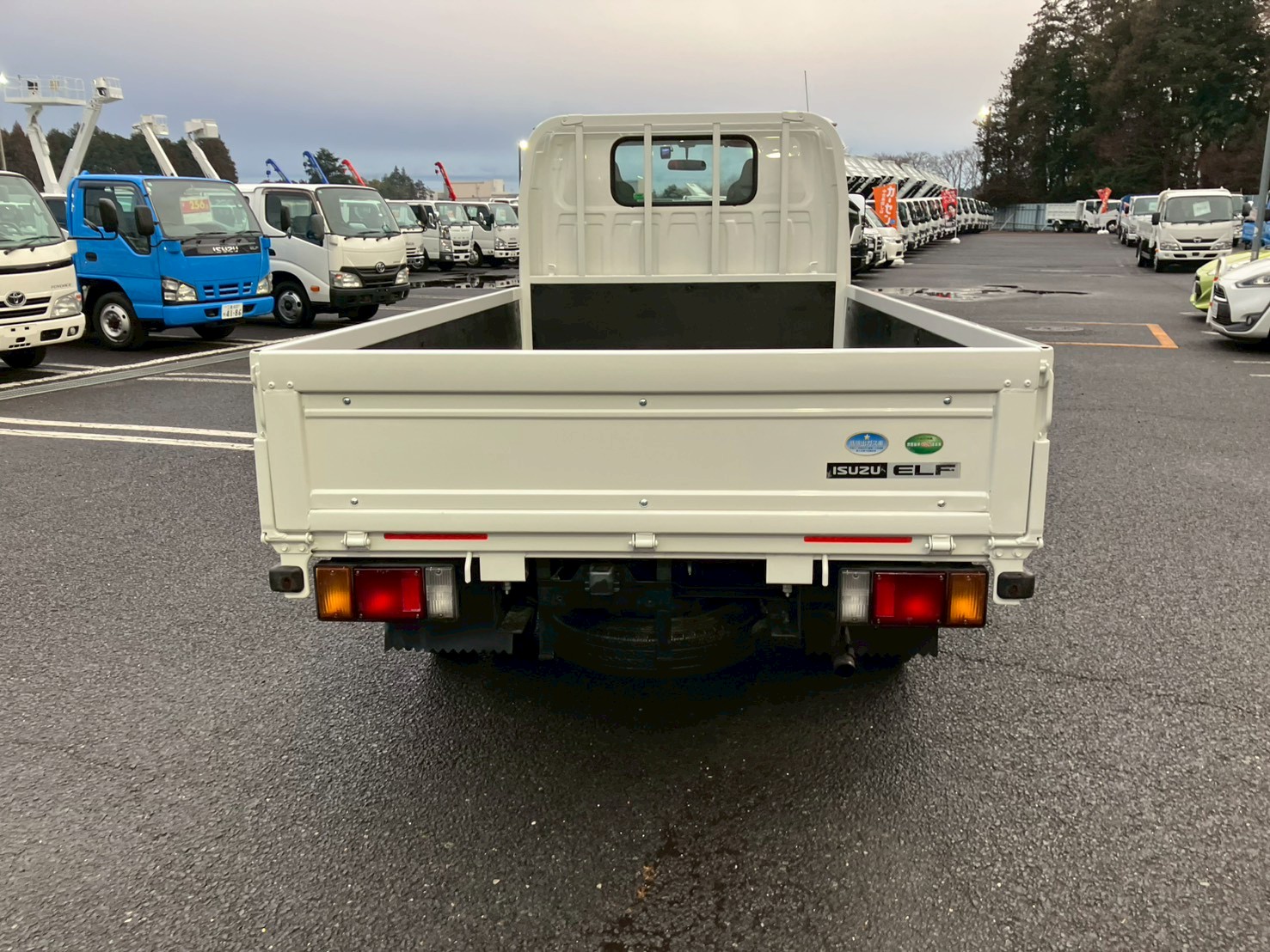 車両外観