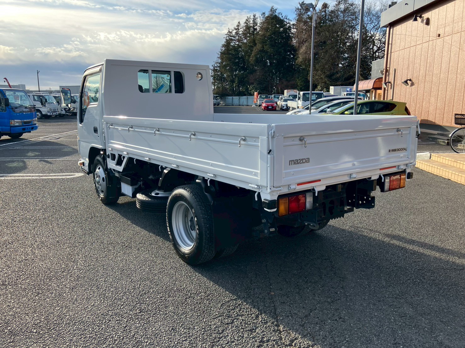 車両外観
