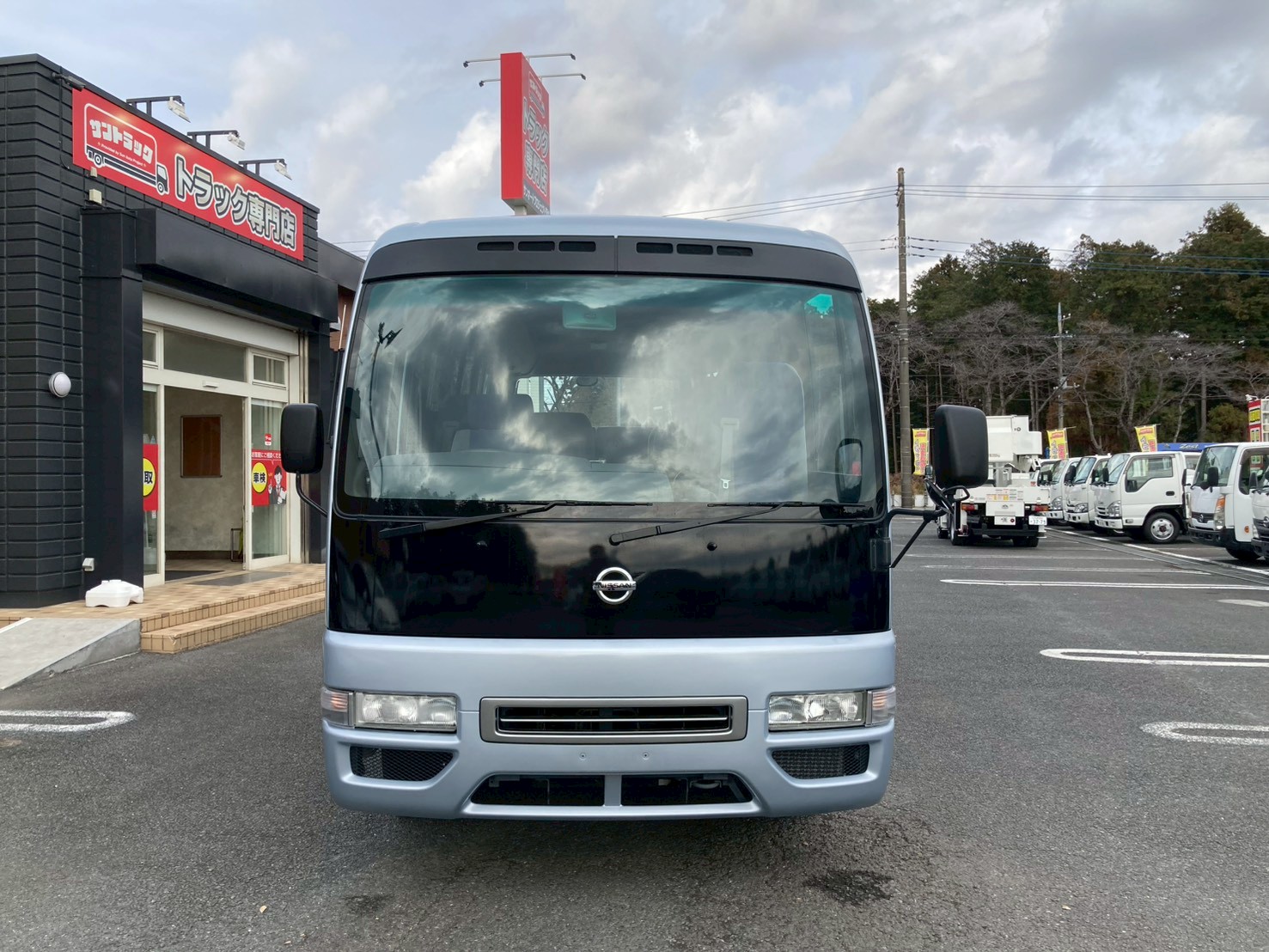 車両外観