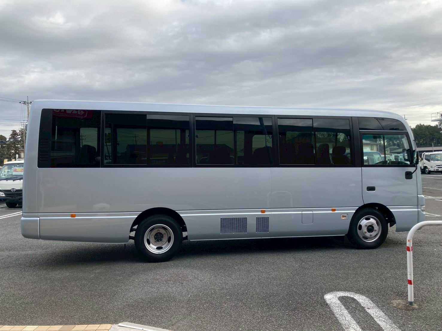 車両外観