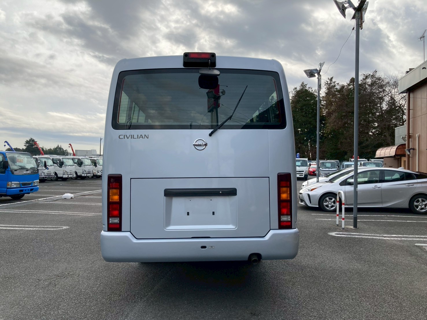 車両外観