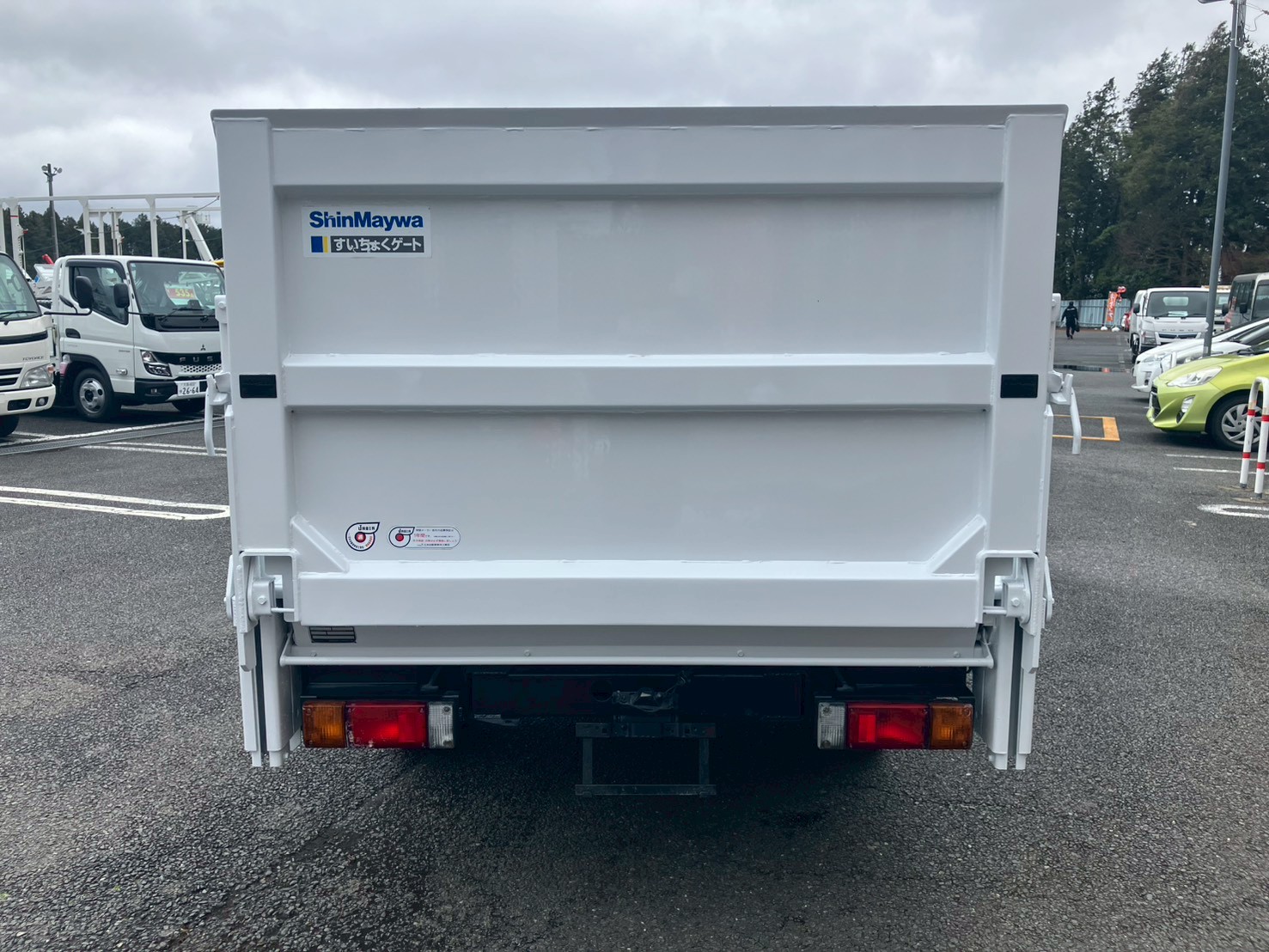 車両外観