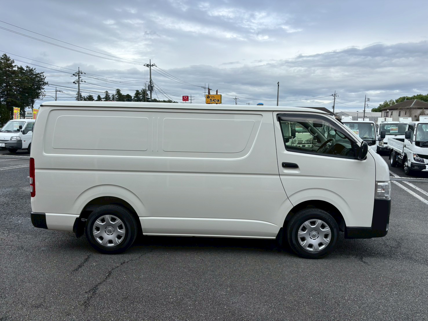 車両外観