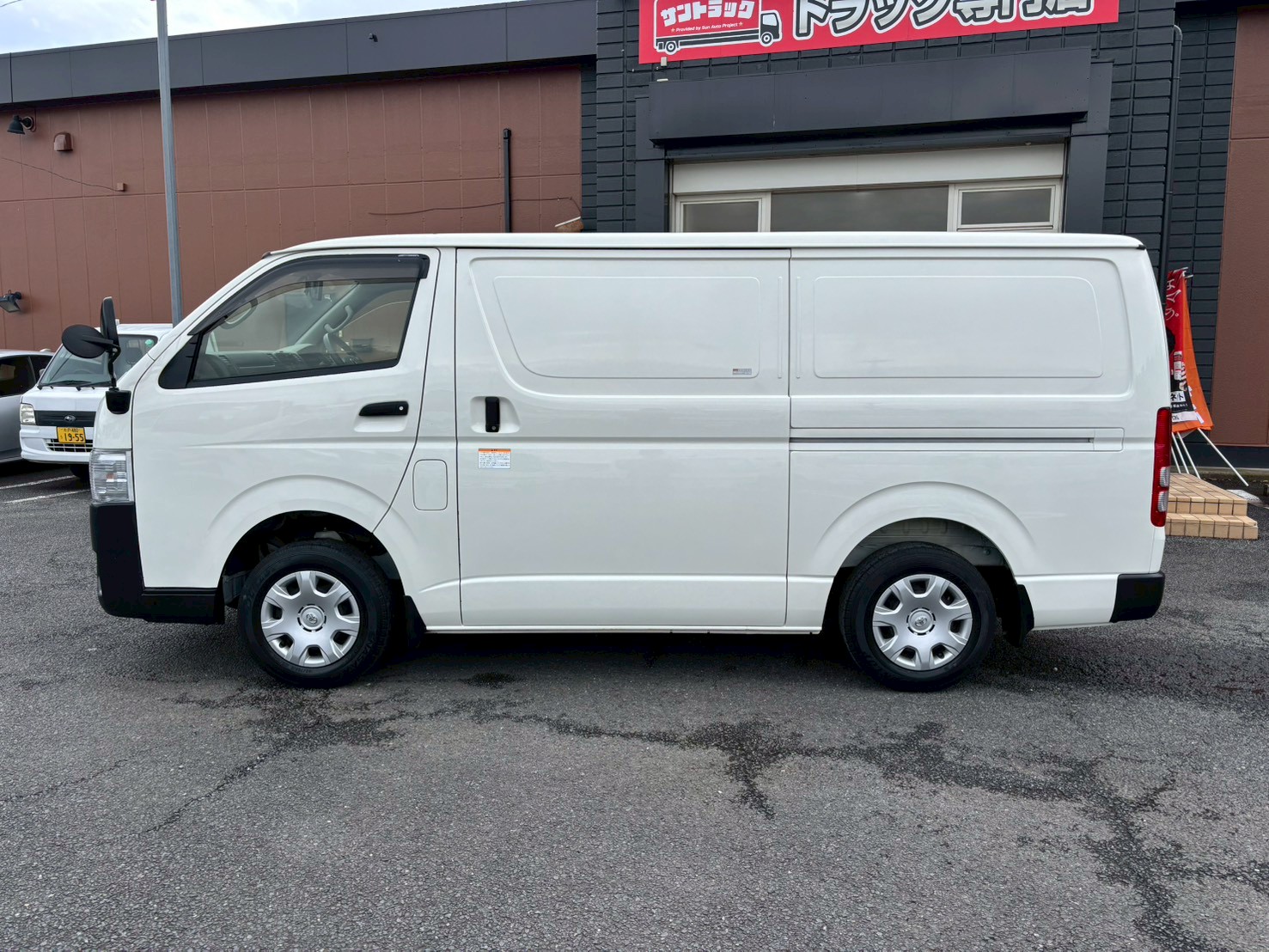 車両外観