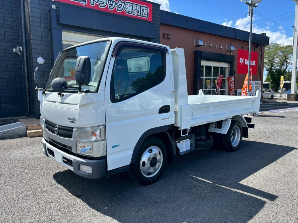 ダンプ　AT