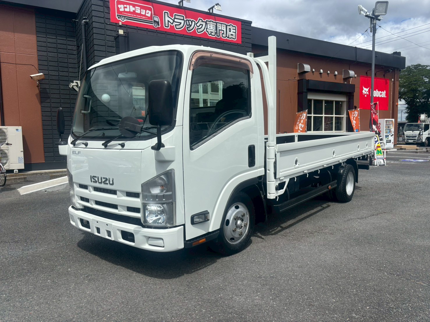 車両外観