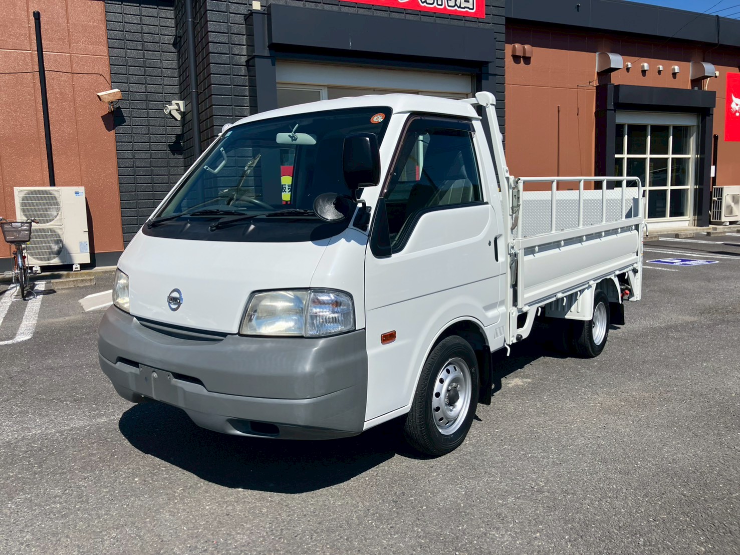 車両外観