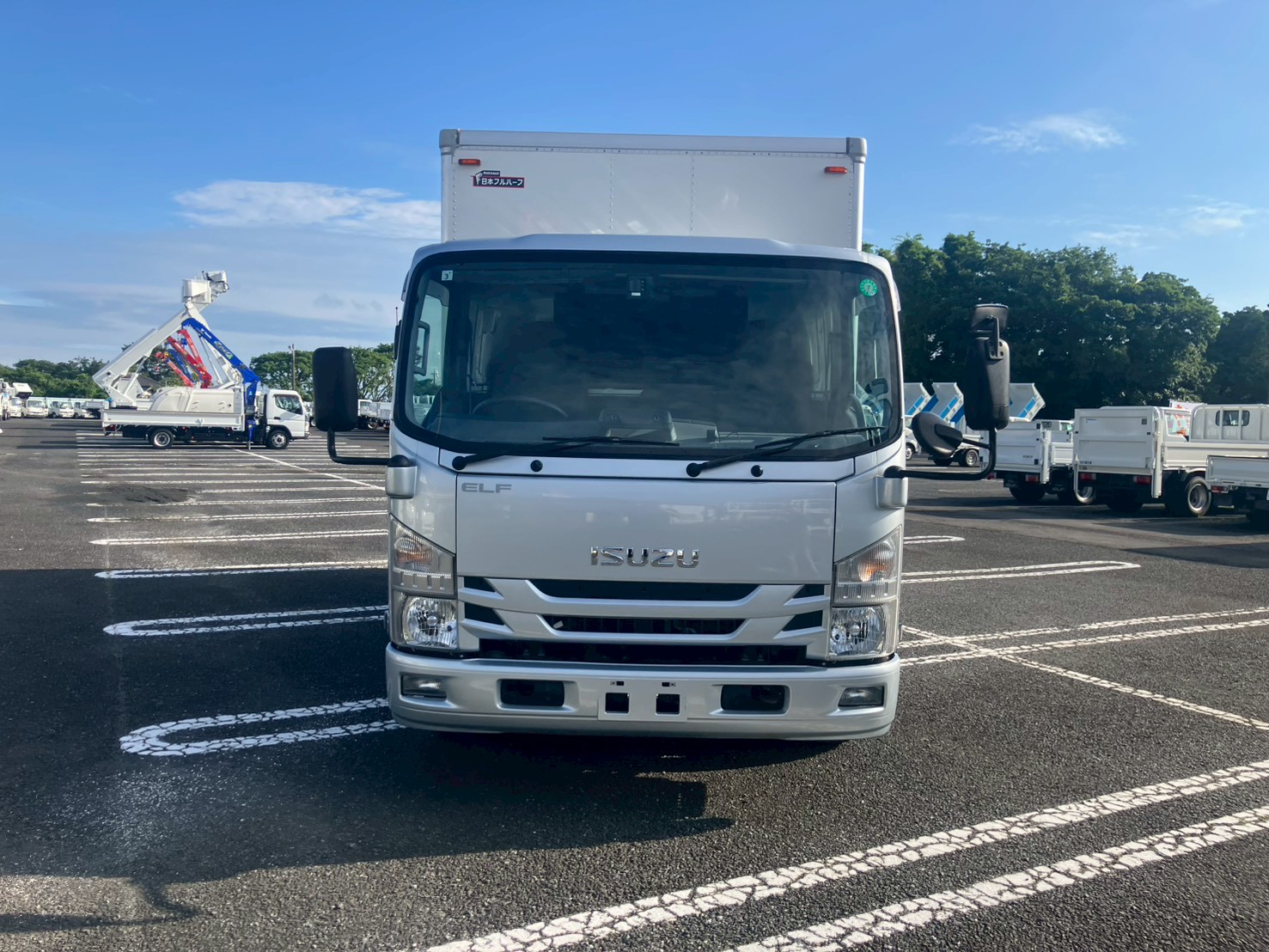 車両外観