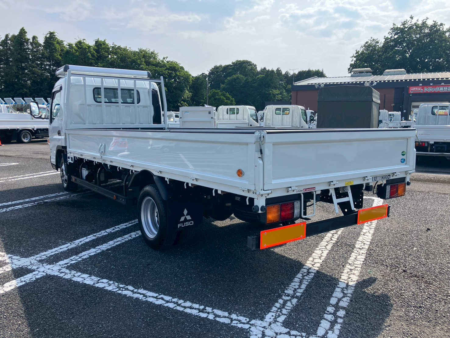 車両外観