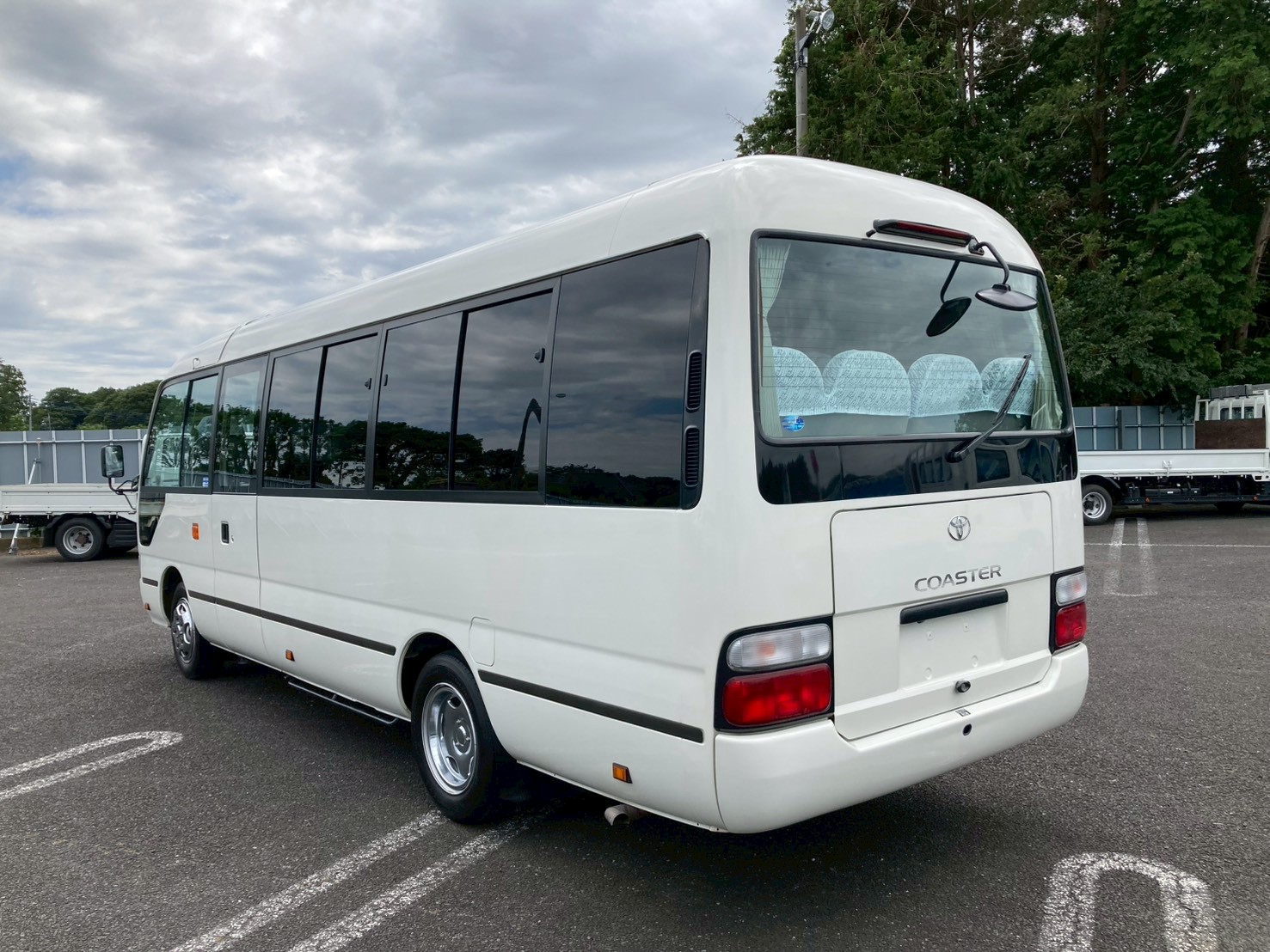 車両外観