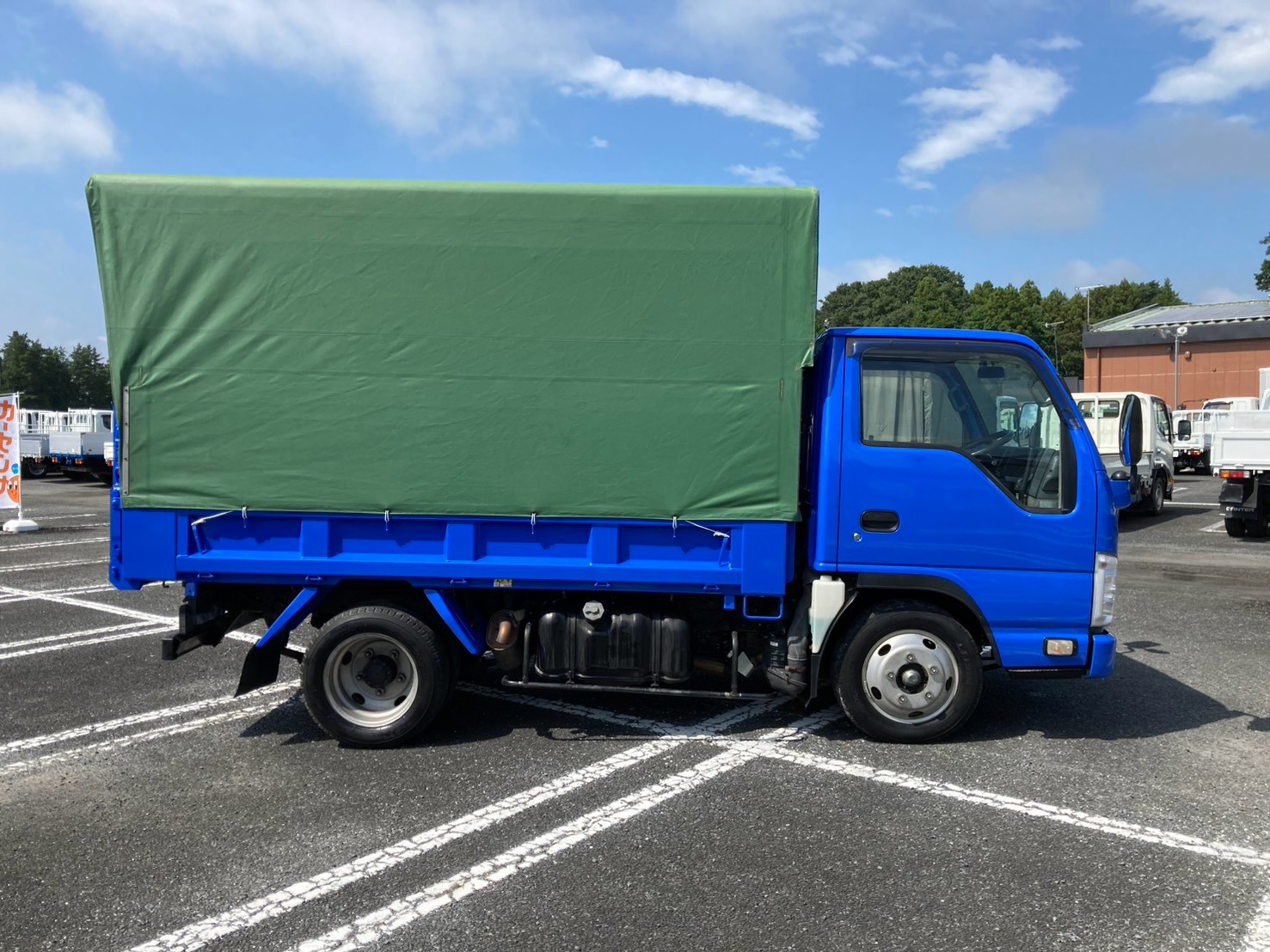 車両外観