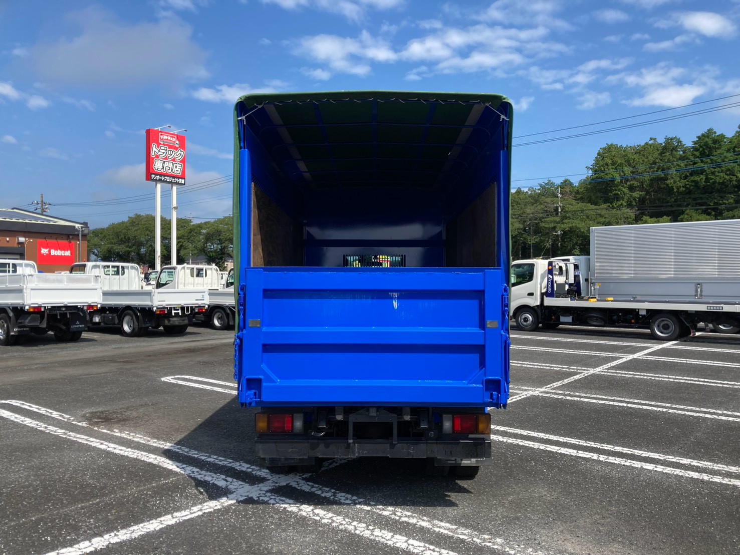 車両外観