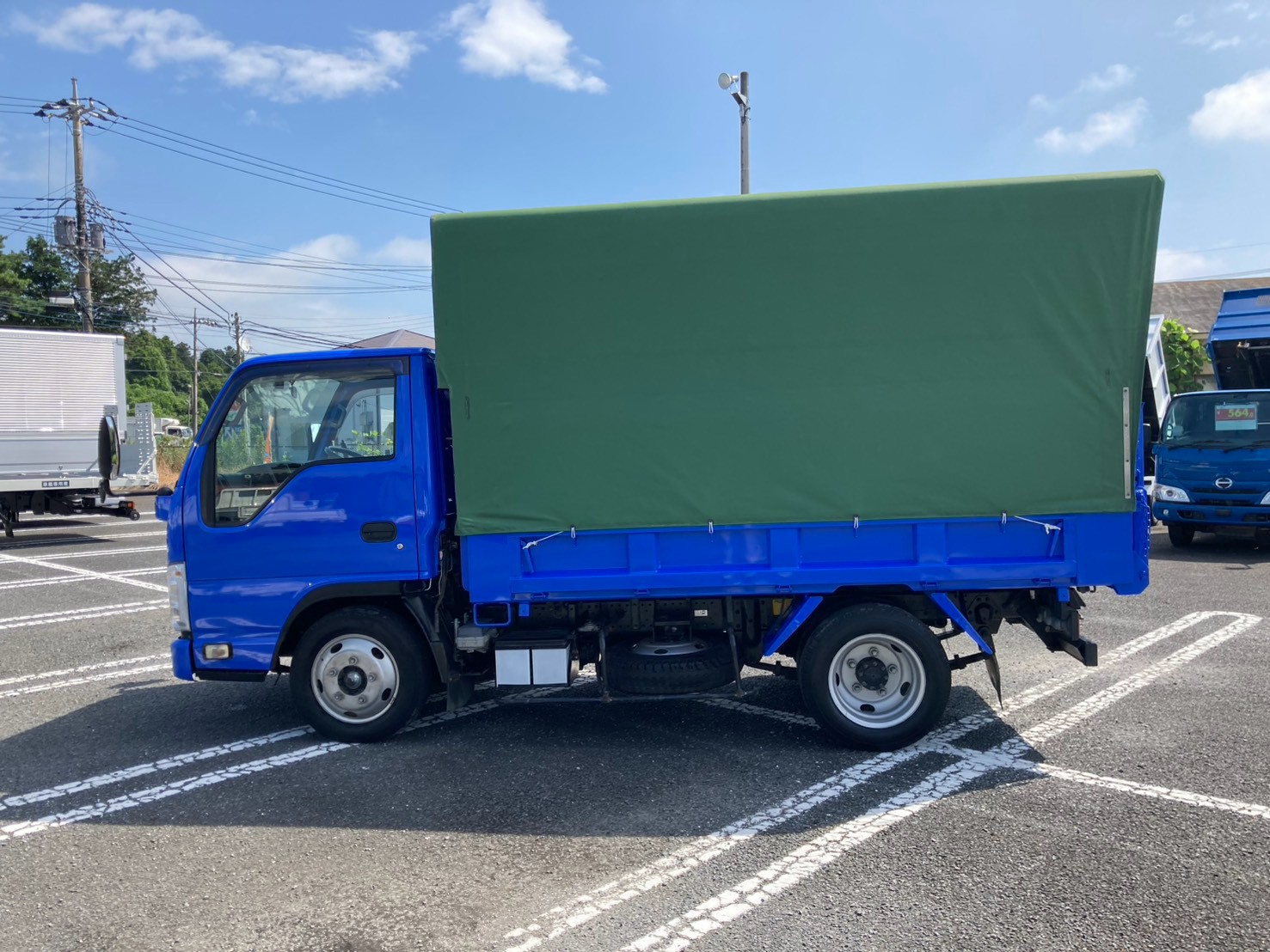 車両外観